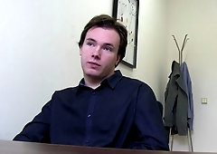 Homely and slightly chubby guy enjoys first gay anal