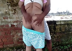 In Public Handjob By Sonal Bhabhi In Jungle
