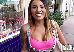 Natalia Mendez flaunts her shaved pussy and tattoo before taking a deep throat face fuck