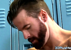 Dark-Hued jock pulverizes butt hole