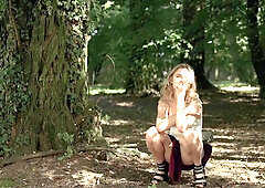 Clarice delivers passionate wildberry outdoor pov