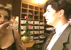 Voyage de Manie Velle (1992) V.M.D  cast -  April Summer, Beatrice Valle , Lara Lambkin, Jean-Yves Le Castel , Carol Nash, Lynn LeMay