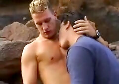 The Club - Pool Table