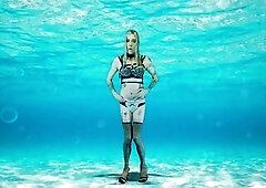 This Babe likes to tease Schlongs anywhere and everywhere