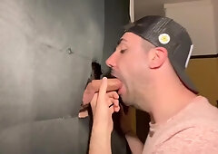 35 ans. Je lui taille une bonne shaft et avale son-in-law jus