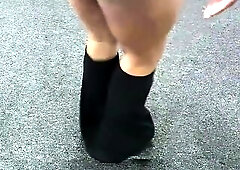 Fine to present the corpulent butt in skin-taut leggings and expect for somebody to use the bulky butt cheeks.