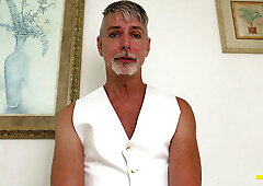 ManPuppy: DILF Richard Lennox grabs big cock to wank in his apartment after club