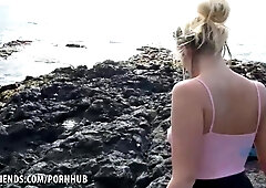 Watch passionate Bailey Brooke's xxx