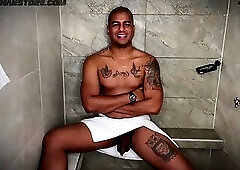 Adoration armpits and urine humiliation in Spanish