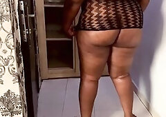 That babe has a large butt and enchanting cunt