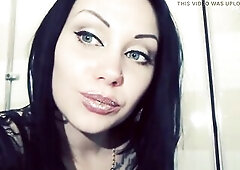 So lengthy as my lips are moving u wanna be sucked in by 'em, like a vacuum. Worshiping my gorgeous golden lips and the throat that instructs u t