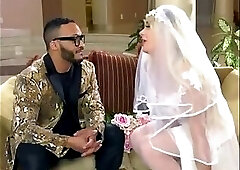 Dude blows a shemale bride