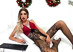 thin and tall tattooed tgirl in sexy pantyhose strokes her big dick