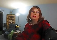 Michele Is Waiting For A Date POV