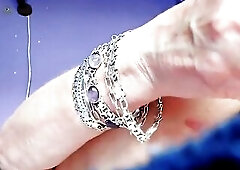 Granny screws hirsute vagina with cucumber