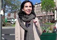 Euro hottie in stockings getting seduced