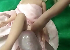 I jizz inbetween Barbie girl's gams.