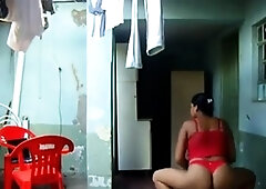 Brazilian Amateur Latina Webcam Show with Eloise Funk