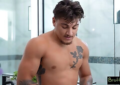 Haley Spades Dares Stepbro to Give Her A Dick Muzzle - S39:E1