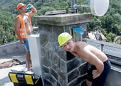 Construction workers Dee and Duncan Sheen fuck on the roof