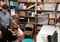 Teen shoplifter rides rod