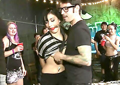 Beauty deep throat screwed in public