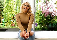 Passionate casting sex in the missionary pose with a hot Georgia