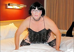 Crossdresser Amber Sucks a Stranger's Cockwe