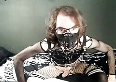 Rock femboy crave a large wang