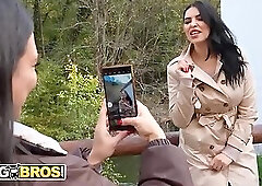 BANGBROS - Horny Tourists Strip Down In The Cold And End Up Getting Fucked Hard In A Vineyard Threes