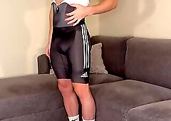 307.5 hunk in biking singlet