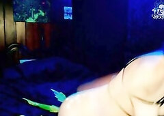 Mom Ganjah Femdom-Goddess 420 Cannabis Smoke Session