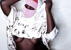 that babe lastly remove her nicab wow this babe's so cute