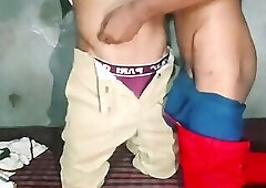 Romantic ke sath Dost Ne liya Land Ka Maja desi boy