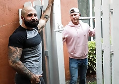 Hairy hotties Atlas Grant and Mac Savage fuck hard