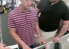 Straight pawnshop amateur cocksucked for cash