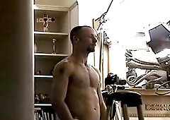 Hot House: Muscle-Building Squats