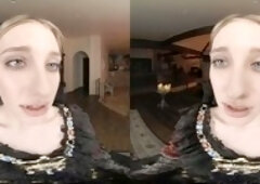 When Melody Marks as Ellen Hutter turns into a vampire, her desire becomes unbreakable