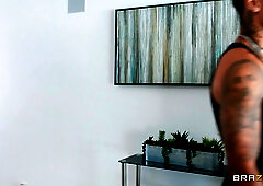 Double Teaming The Foam Party MILF: Anal Interracial Threesome with Syren De Mer, Air Thugger, Apollo Banks