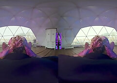 Curvaceous Step-mother with Manuela Ferrari