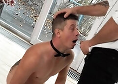 BROMO: Inked european bitch Daren D & muscle Ryu bareback feet licking indoors