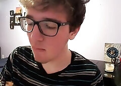 ASMR BLUEBERRY JAM TOAST WITH WHOLESOME ENDING.