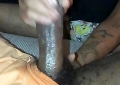 Hanjob & dt while getting fingerblasted