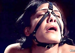 Beretta James In Chained And Blindfolded Babe Whipped