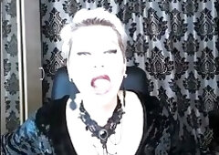 A new working day for a cool mature bitch from Russia .!. )) (Aimee Hot MILF, aka AimeeParadise)