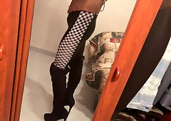 Young Crossdresser myriam_cd teasing and posing