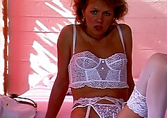 Mother, faux-cocks, blonde mom blowjob