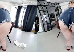 Sexy blond Kat Squirt masturbates hard — VirtualTaboo