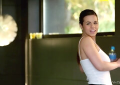 Passionate Session Episode 4 - Enamored - Arwen Gold & Nekane