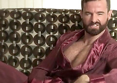 Men: Golden Thief in a Hairy Wonderland